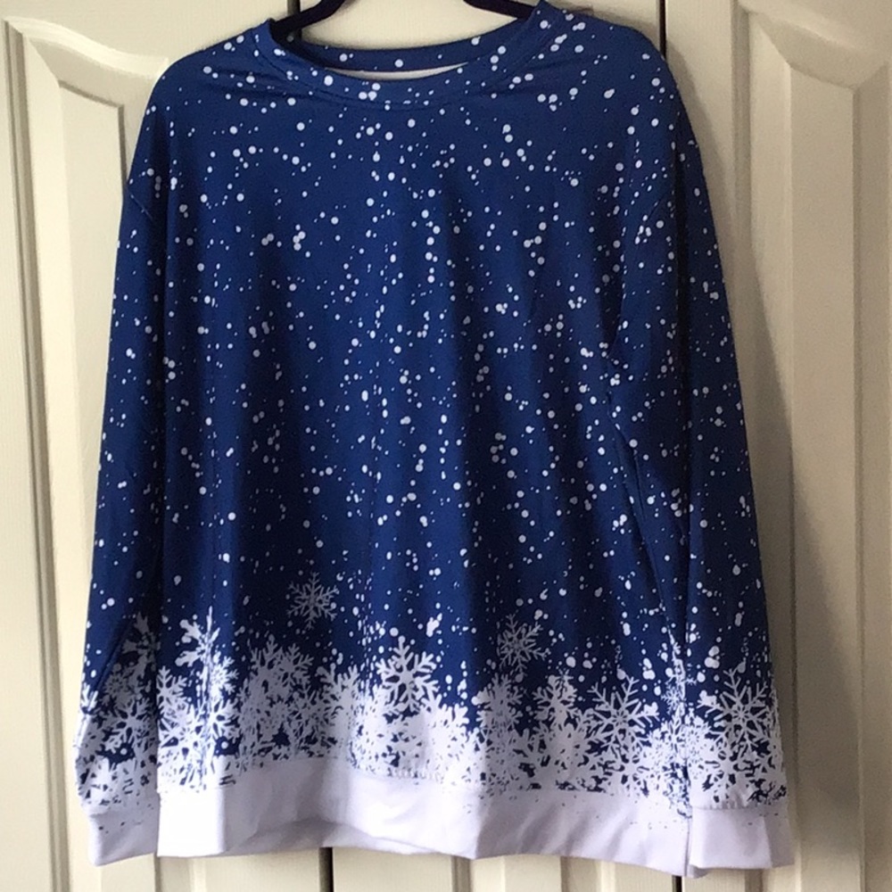 Snowflake Print Tunic Long Sleeve Shirt Women’s XL Blue White  New With Tags